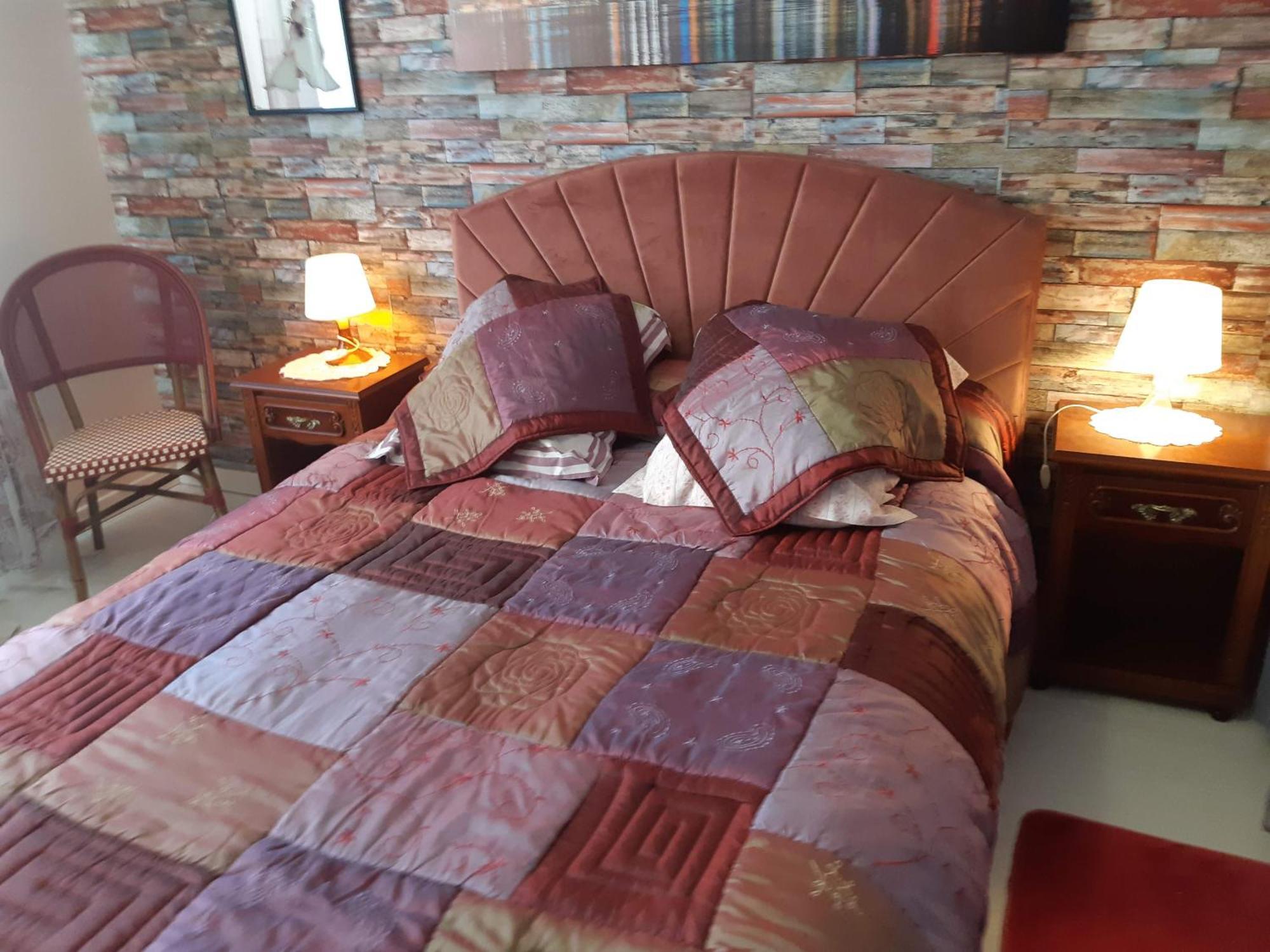 Chambre Lit Double Dans Pavillon , Chez Lilyanne Tonnay-Charente Esterno foto